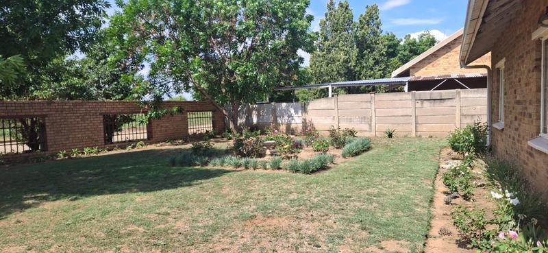 To Let 2 Bedroom Property for Rent in Meyerhof Free State